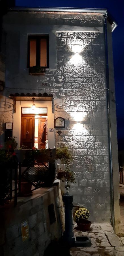 La Casa Del Pittore Di Petralia ペトラリーア・ソプラーナ エクステリア 写真