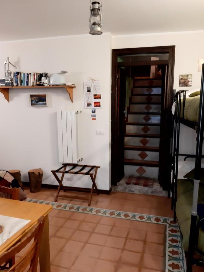 La Casa Del Pittore Di Petralia ペトラリーア・ソプラーナ エクステリア 写真